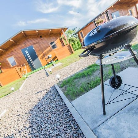 Vila Familycamp Zator Exteriér fotografie