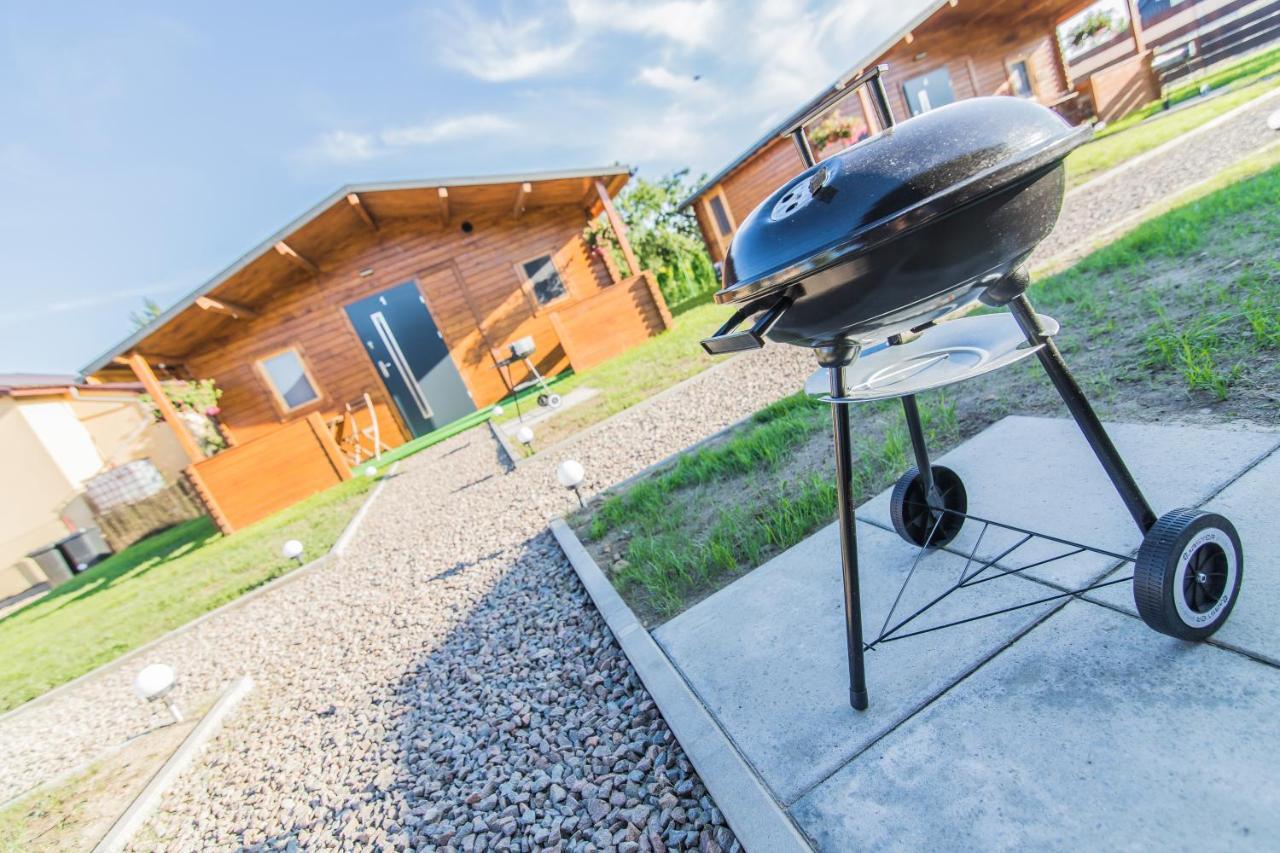 Vila Familycamp Zator Exteriér fotografie