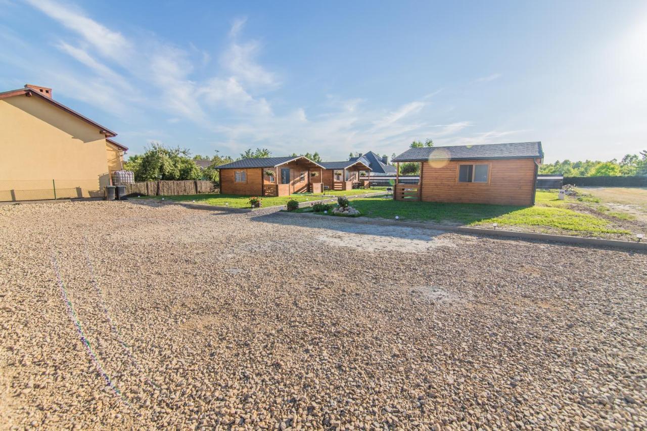 Vila Familycamp Zator Exteriér fotografie